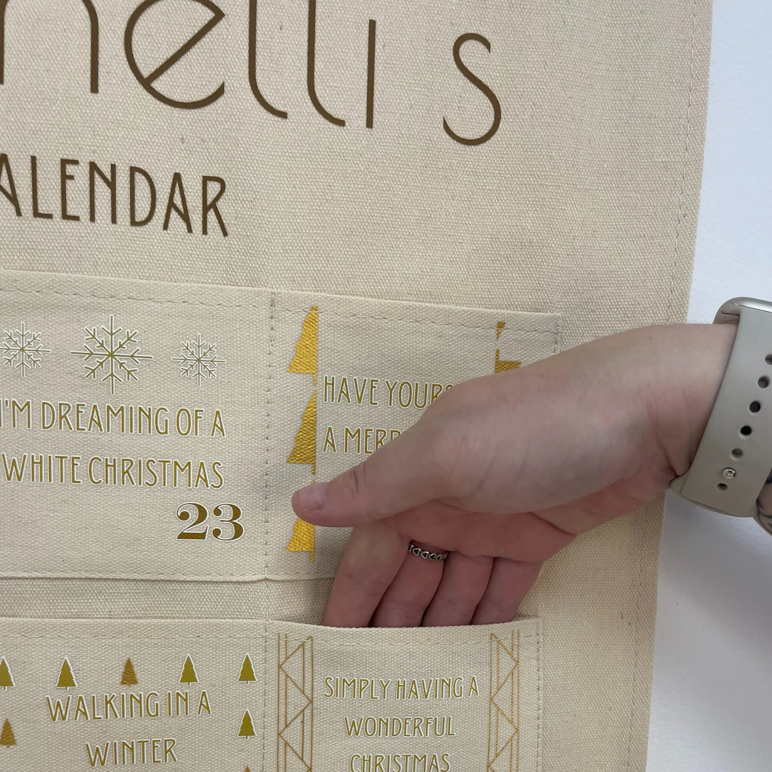 Personalised Christmas Hits Advent Calendar Countdown - Christmas songs advent calendar for kids - Image 4